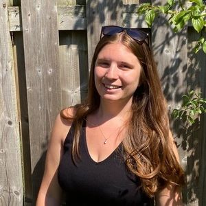 Meet your Posher, Stephanie